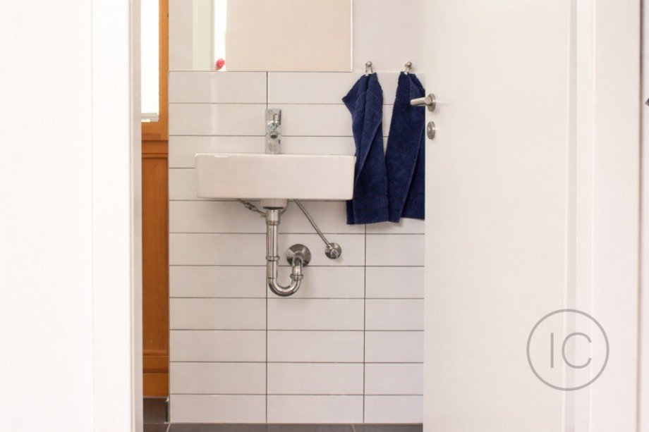 G�ste WC EG Maisonettewohnung K�ln / Rath/Heumar