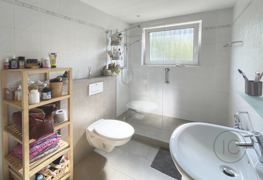 Bad Erdgeschosswohnung K�ln