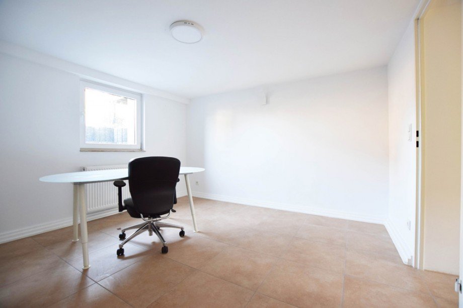 Keller Raum 1 Doppelhaush�lfte K�ln / Poll