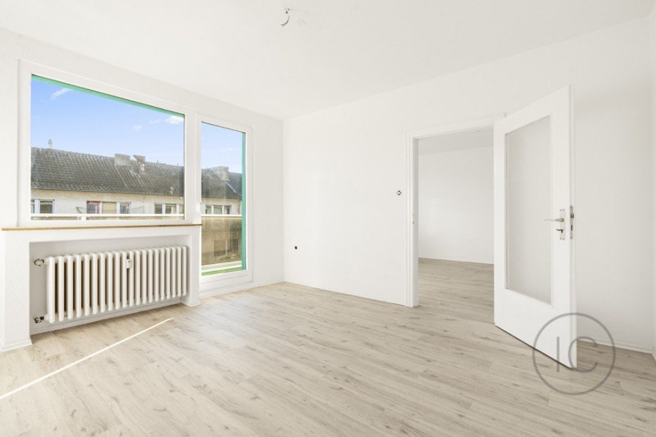 Schlafzimmer 3-Zimmer-Wohnung renoviert Mehrfamilienhaus Krefeld / Cracau