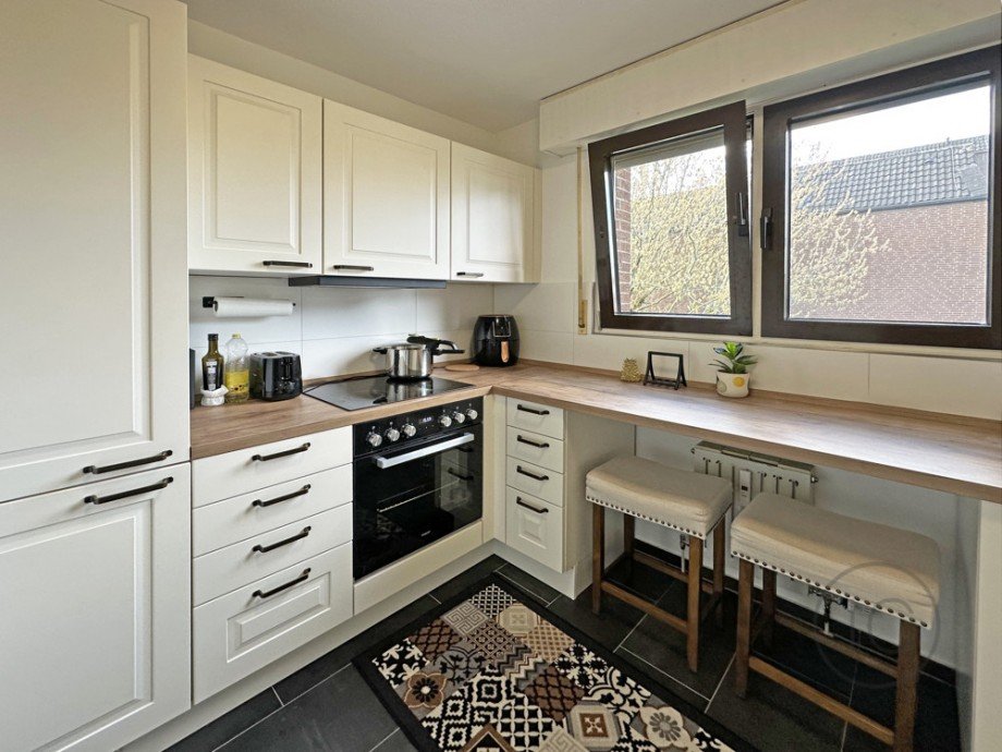 K�che Etagenwohnung K�ln / Junkersdorf