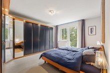 Schlafen Stilvoll wohnen in K�ln-Lindenthal - gro�z�gige Wohnung mit zwei Loggien und Garage