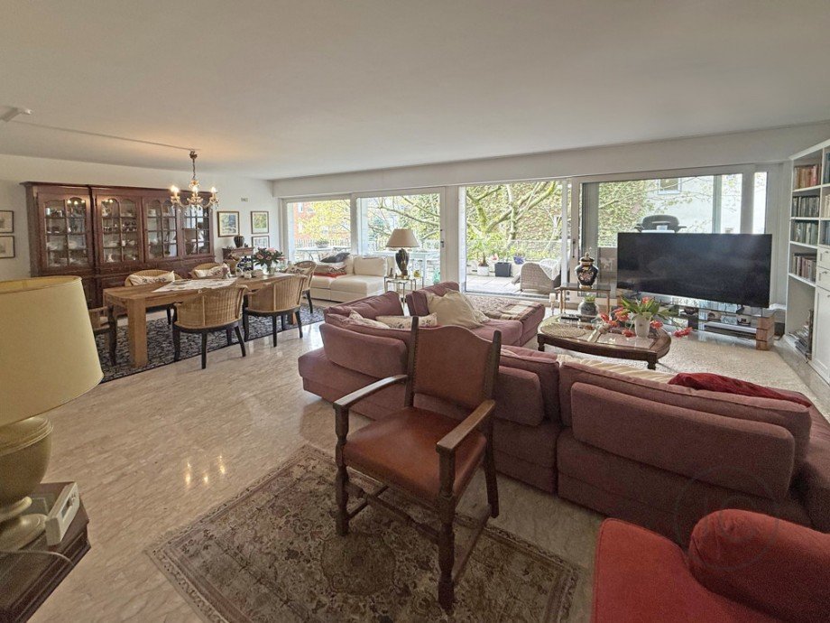 Wohnzimmer Etagenwohnung K�ln / Lindenthal