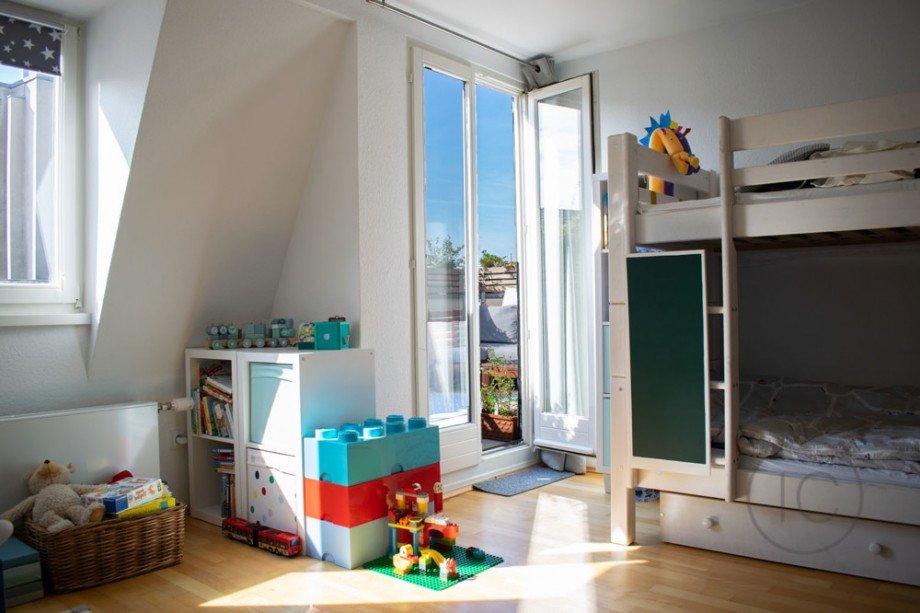 Kinderzimmer Maisonettewohnung K�ln