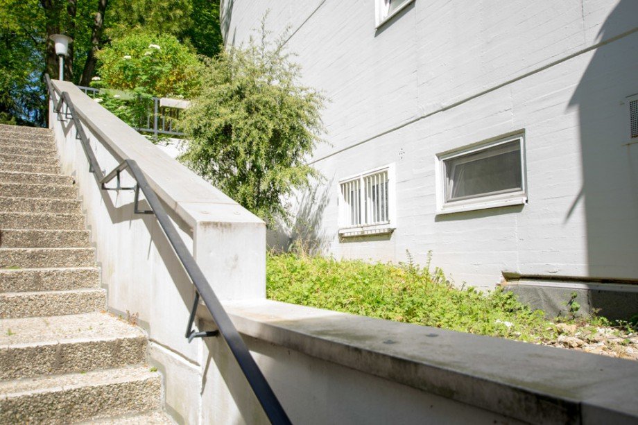 Kellerfenster Etagenwohnung Bergisch Gladbach / Katterbach