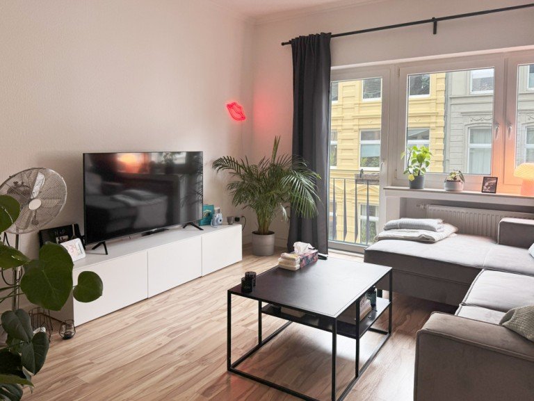 Wohnzimmer K�ln / Altstadt Nord Etagenwohnung Helle 3-Zimmer-Wohnung mit Balkon zur Miete im Belgischen Viertel