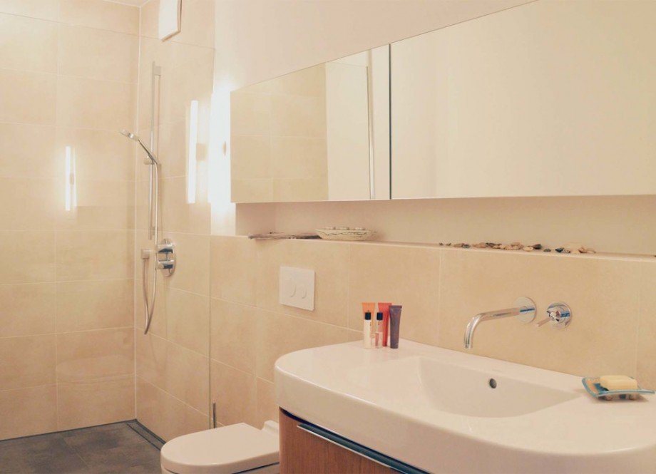 Badezimmer Erdgeschoss Etagenwohnung K�ln / Lindenthal