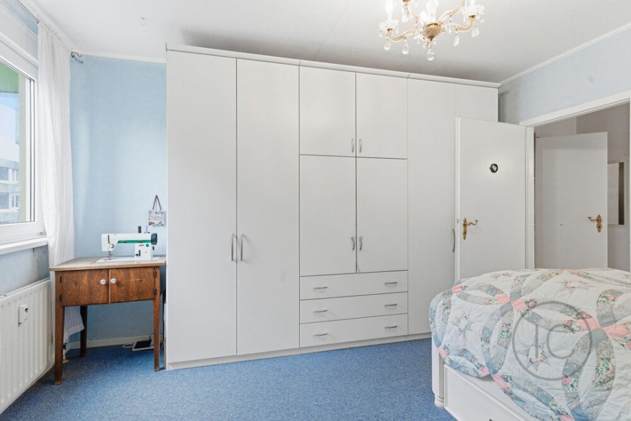 Schlafzimmer rechts Etagenwohnung K�ln / Chorweiler
