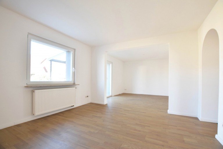 EG Wohnzimmer K�ln / Poll Doppelhaush�lfte KAUFPREISREDUZIERUNG TOP sanierte Doppelhaush�lfte in K�ln-Poll zum Sofortbezug