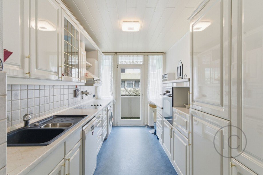 K�che mit Balkonzugang Etagenwohnung K�ln / Chorweiler