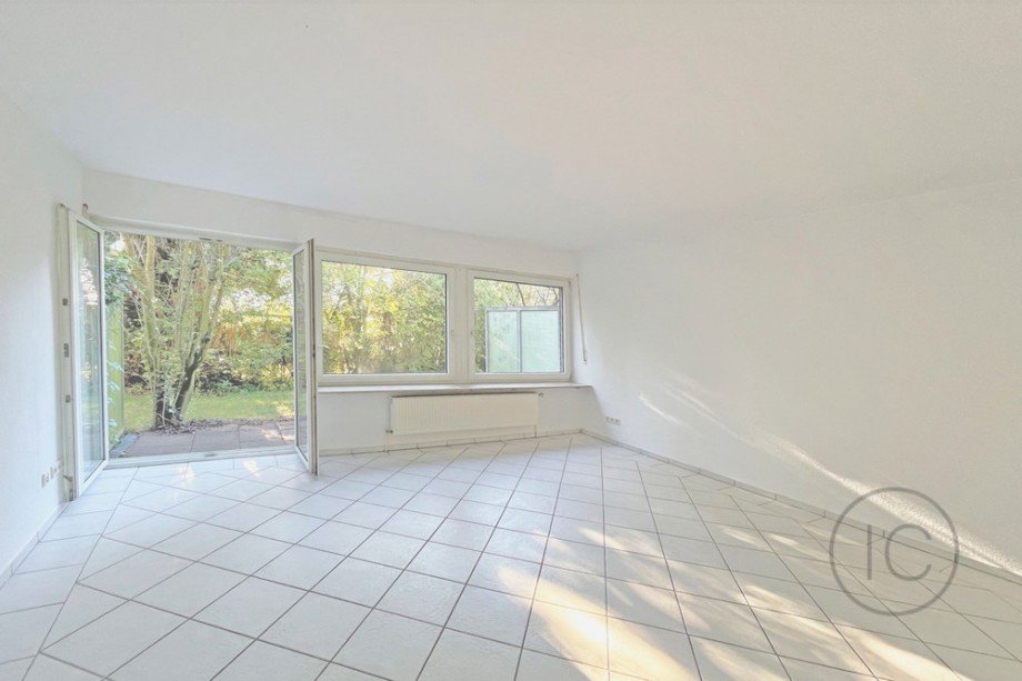 Wohnzimmer Etagenwohnung Bonn
