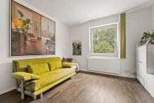 Kind / G�ste Stilvoll wohnen in K�ln-Lindenthal - gro�z�gige Wohnung mit zwei Loggien und Garage