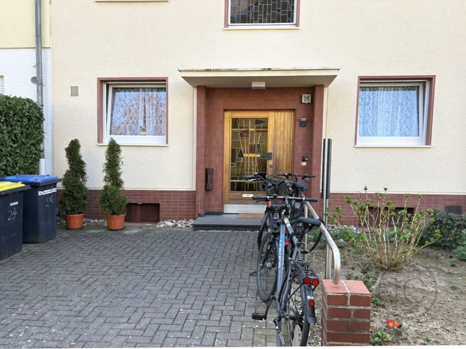 Haust�r Mehrfamilienhaus Bonn / Dottendorf