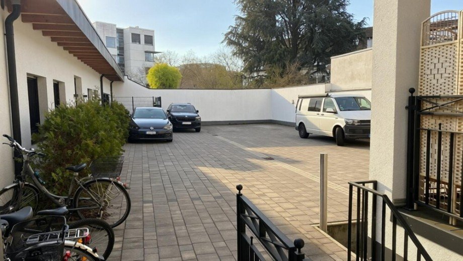 Innenhof Maisonettewohnung K�ln